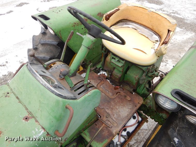 image for item DH4325 1968 John Deere 4020 tractor