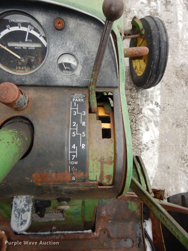 image for item DH4325 1968 John Deere 4020 tractor