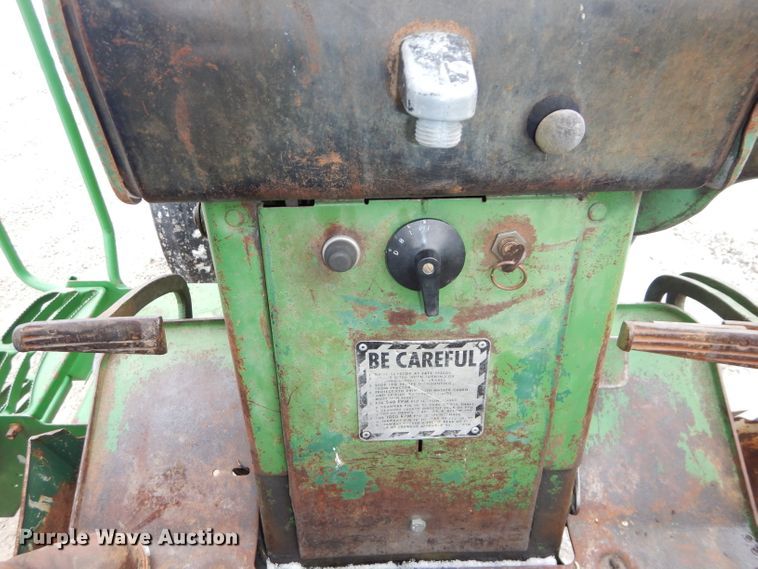image for item DH4325 1968 John Deere 4020 tractor
