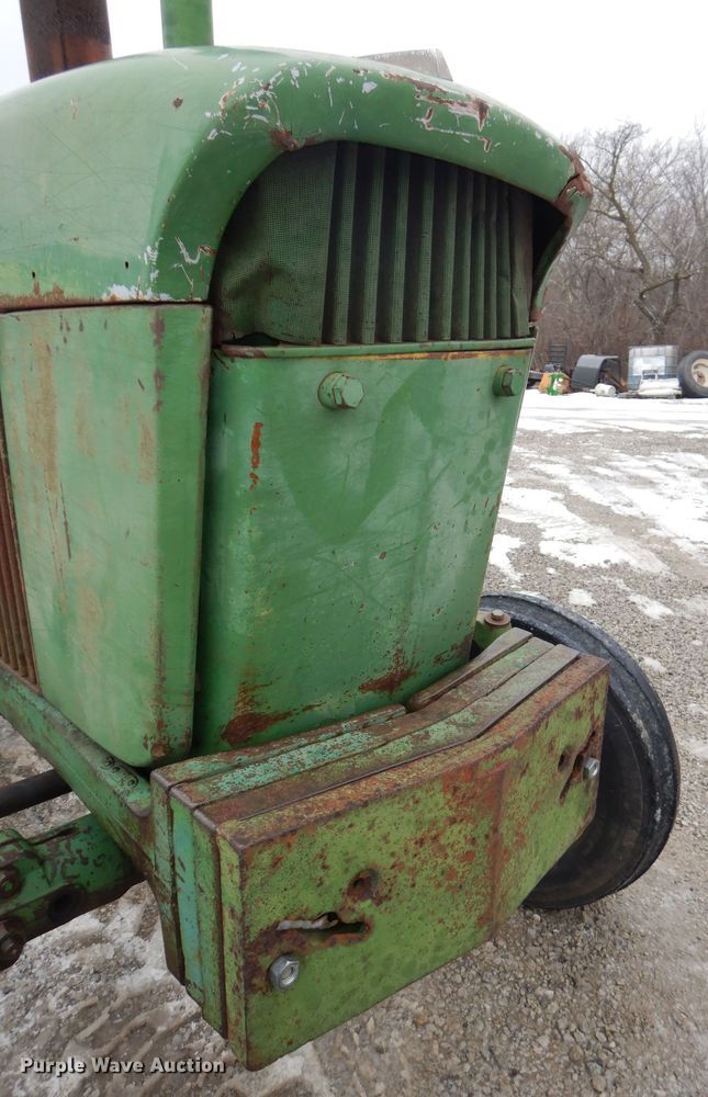 image for item DH4325 1968 John Deere 4020 tractor
