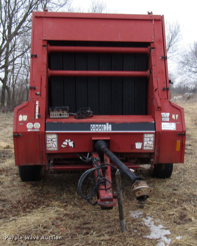 image for item DH8406 1990 Case IH 8460 round baler