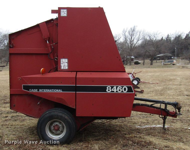 image for item DH8406 1990 Case IH 8460 round baler
