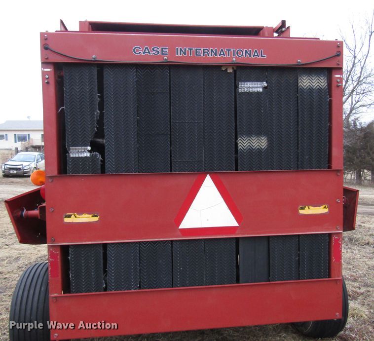 image for item DH8406 1990 Case IH 8460 round baler
