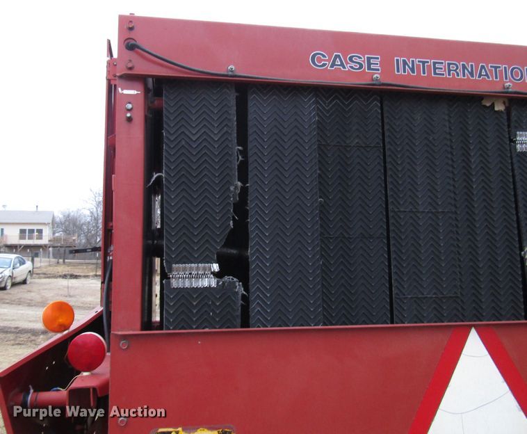 image for item DH8406 1990 Case IH 8460 round baler