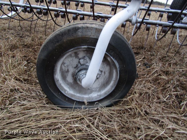 image for item DH8409 Ag equipment