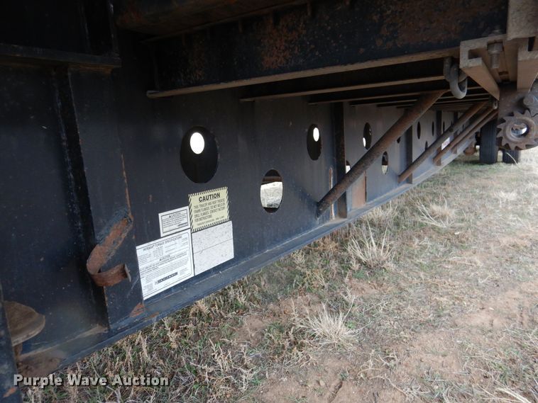 image for item DI0001 2005 Transcraft TL-2100 drop deck trailer