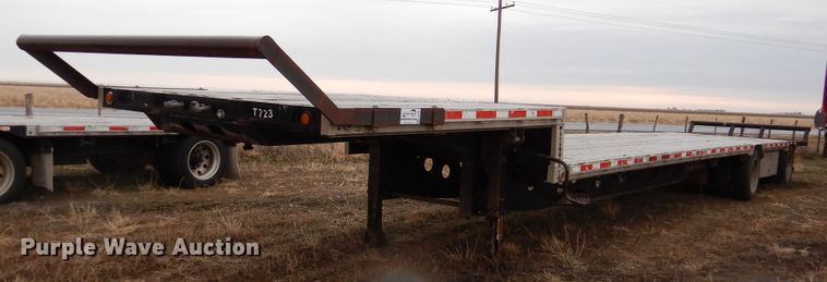image for item DI0002 2005 Doonan 482VBNI4 drop deck trailer