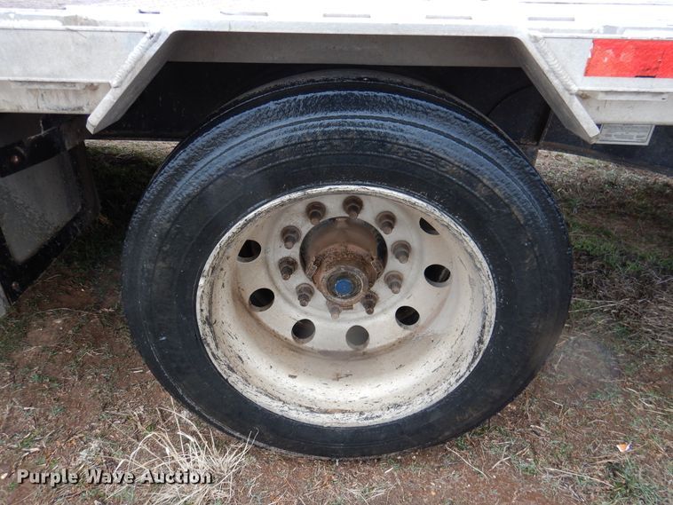 image for item DI0002 2005 Doonan 482VBNI4 drop deck trailer