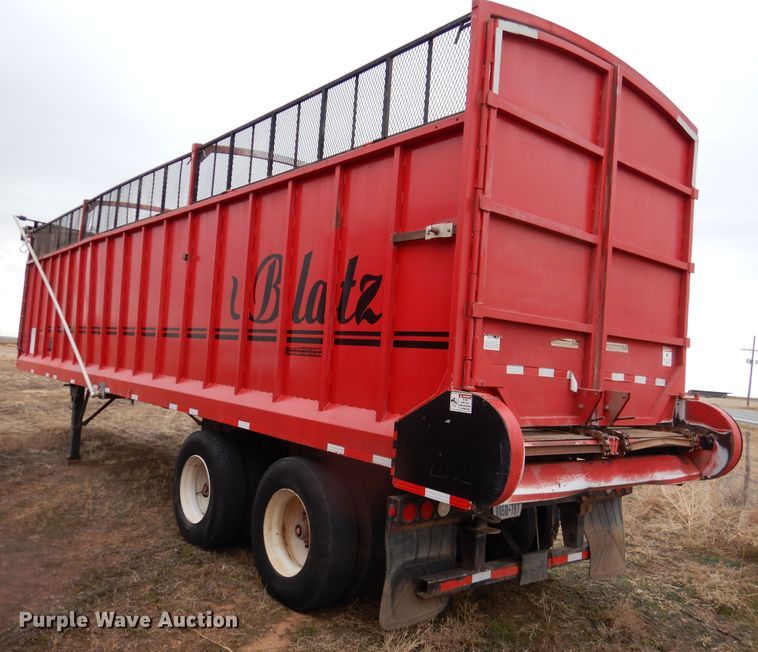 image for item DI0003 2014 Blatz 0311213021 live bottom silage trailer