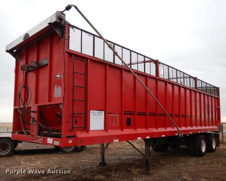 image for item DI0003 2014 Blatz 0311213021 live bottom silage trailer