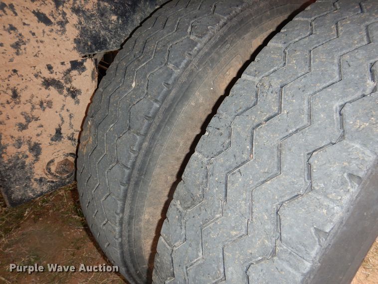 image for item DI0003 2014 Blatz 0311213021 live bottom silage trailer