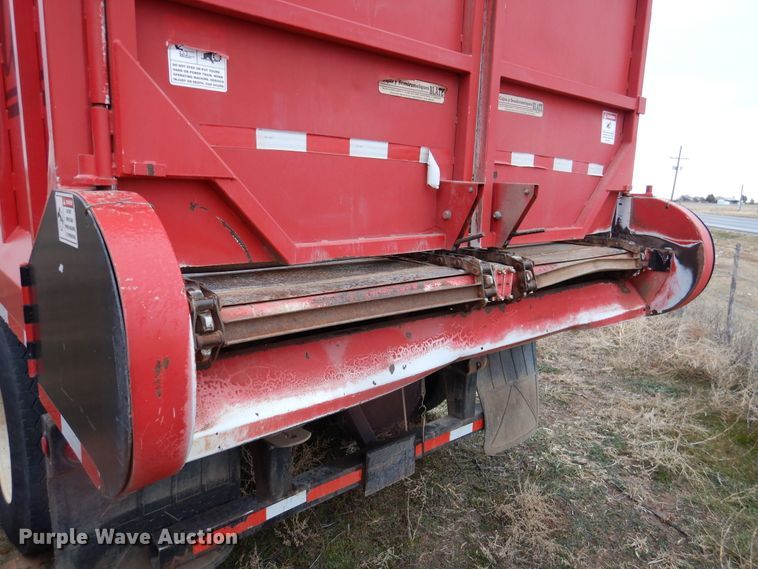 image for item DI0003 2014 Blatz 0311213021 live bottom silage trailer