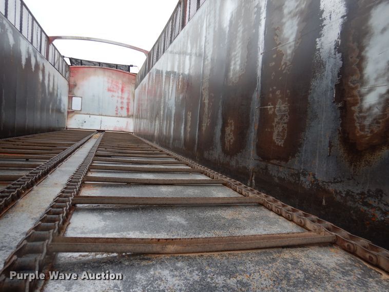 image for item DI0004 2014 Blatz 36B324BNR214TG live bottom silage trailer