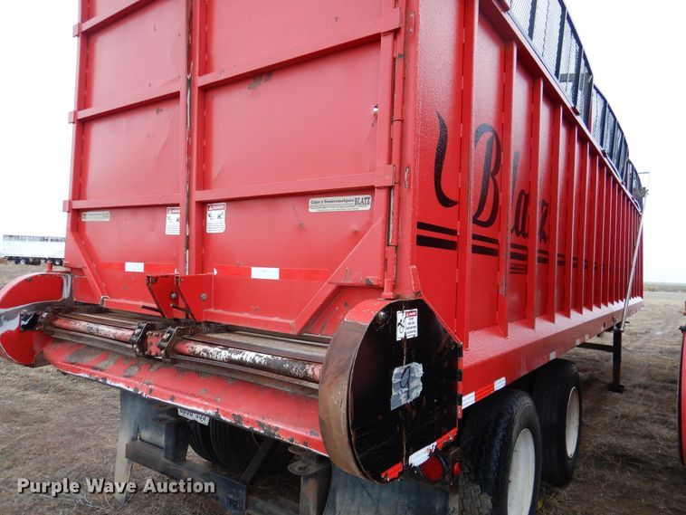 image for item DI0006 2014 Blatz 36B224BNR0314TG live bottom silage trailer