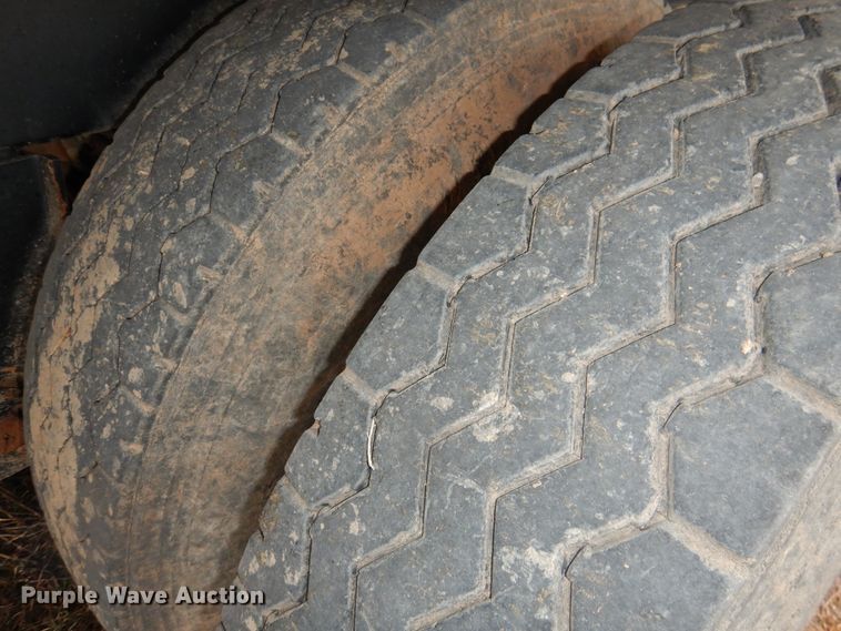 image for item DI0006 2014 Blatz 36B224BNR0314TG live bottom silage trailer