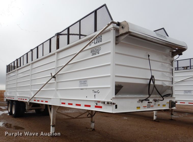 image for item DI0007 2017 Aulick 38672 live bottom silage trailer