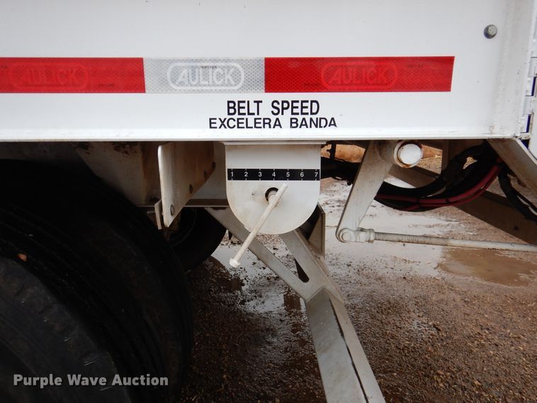 image for item DI0007 2017 Aulick 38672 live bottom silage trailer