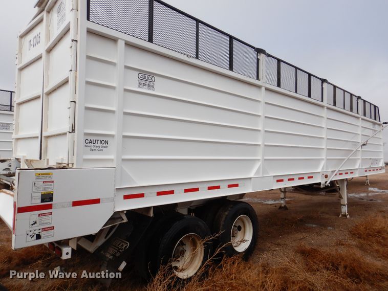 image for item DI0008 2017 Aulick 38572 live bottom silage trailer