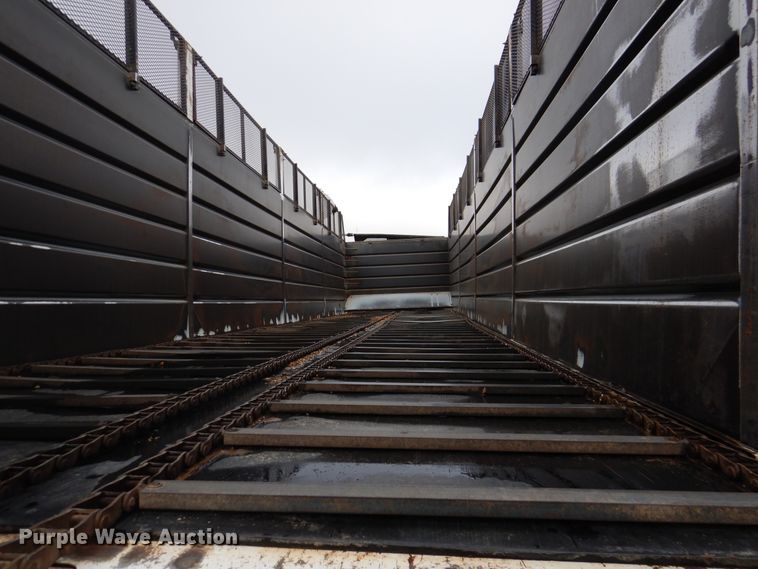 image for item DI0008 2017 Aulick 38572 live bottom silage trailer