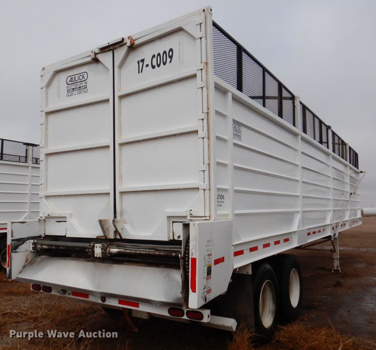 image for item DI0009 2017 Aulick 38672 live bottom silage trailer