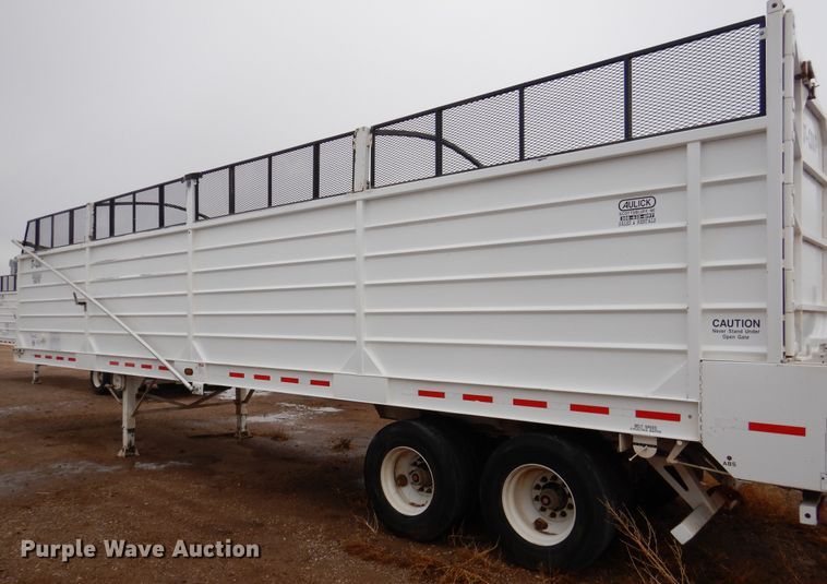 image for item DI0009 2017 Aulick 38672 live bottom silage trailer