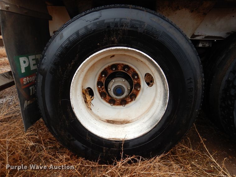 image for item DI0009 2017 Aulick 38672 live bottom silage trailer