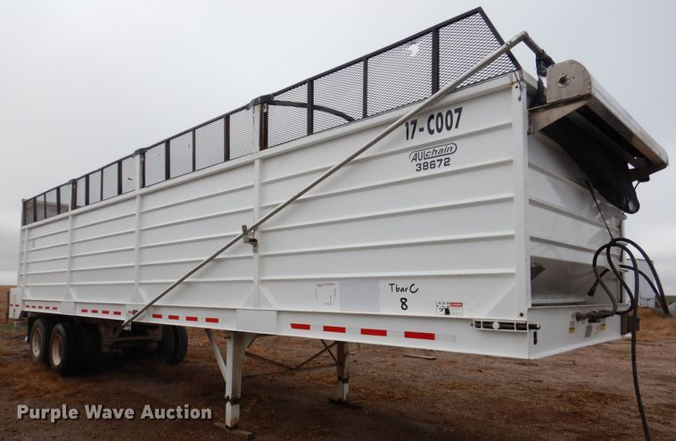 image for item DI0010 2017 Aulick 38672 live bottom silage trailer