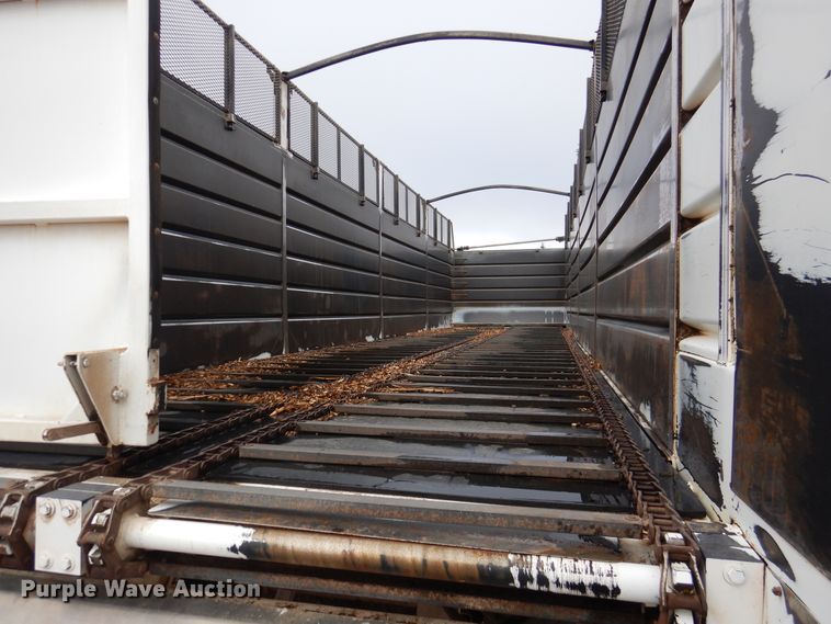 image for item DI0011 2017 Aulick 38672 live bottom silage trailer