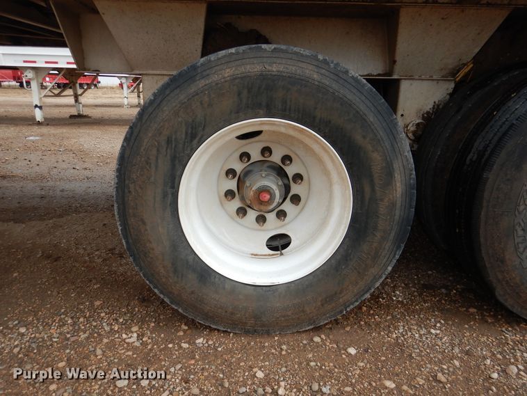 image for item DI0011 2017 Aulick 38672 live bottom silage trailer