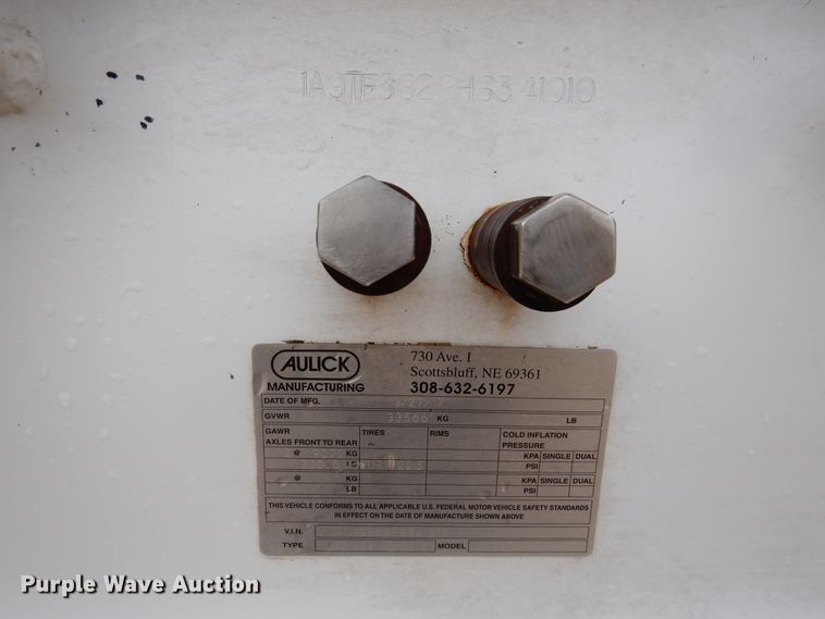 image for item DI0011 2017 Aulick 38672 live bottom silage trailer