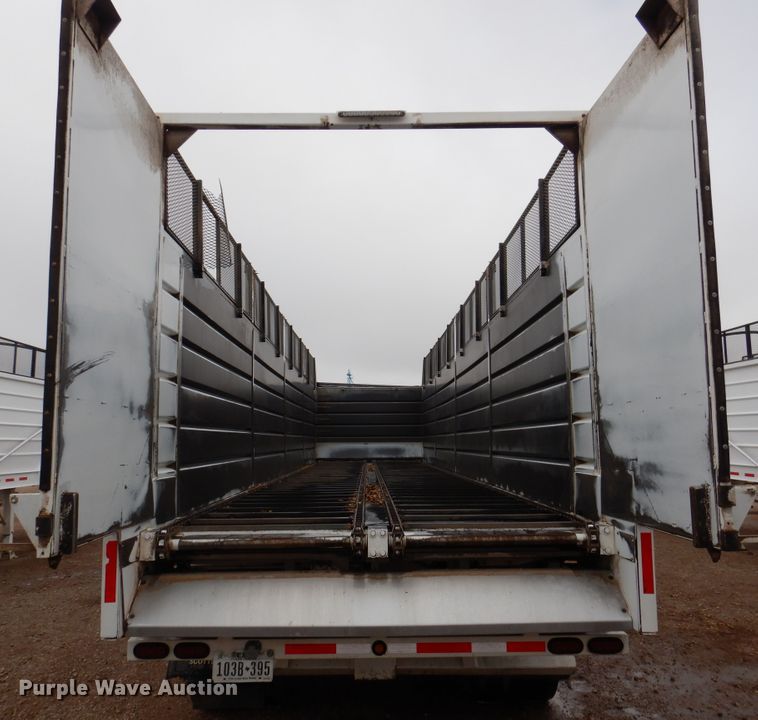 image for item DI0012 2017 Aulick 38672 live bottom silage trailer