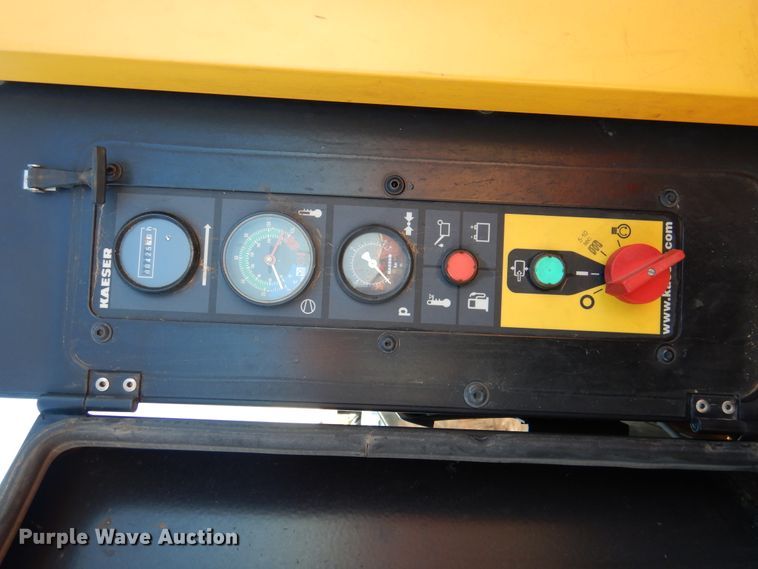 image for item DI0013 2000 Utility trailer