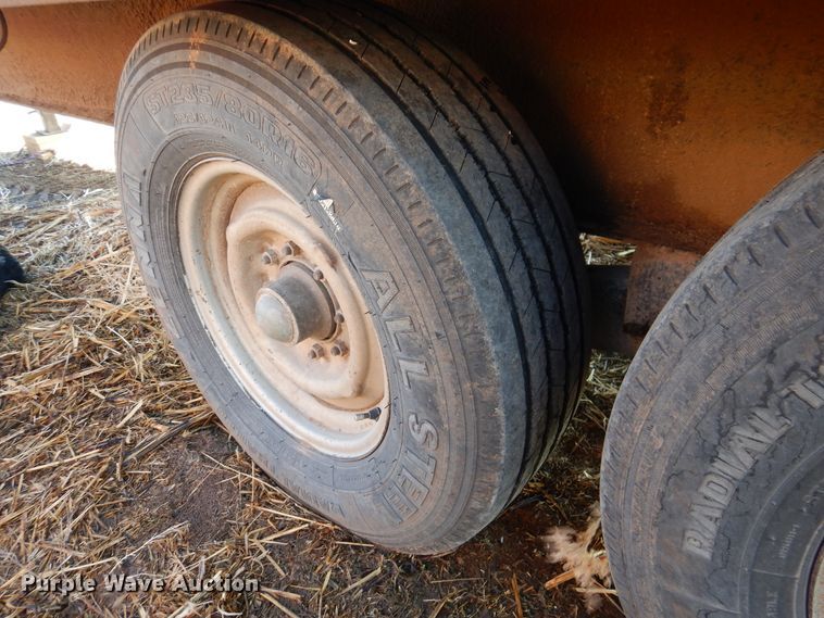 image for item DI0013 2000 Utility trailer