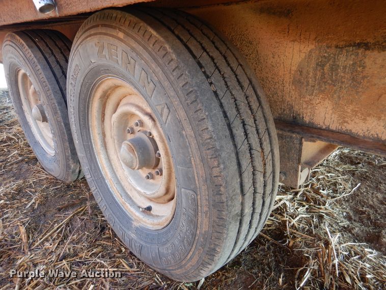 image for item DI0013 2000 Utility trailer