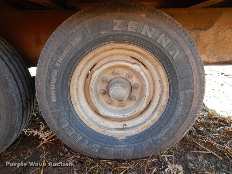 image for item DI0013 2000 Utility trailer