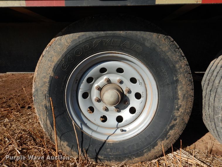 image for item DI0013 2000 Utility trailer