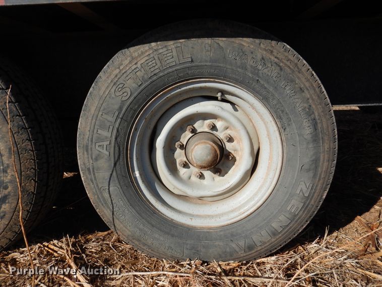 image for item DI0013 2000 Utility trailer