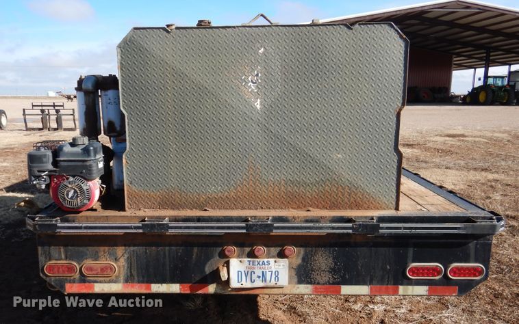 image for item DI0014 2000 Utility trailer