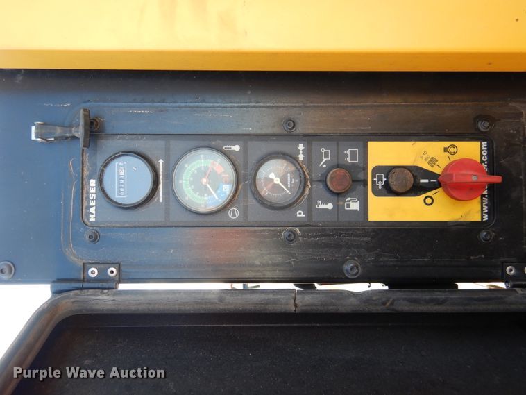 image for item DI0014 2000 Utility trailer