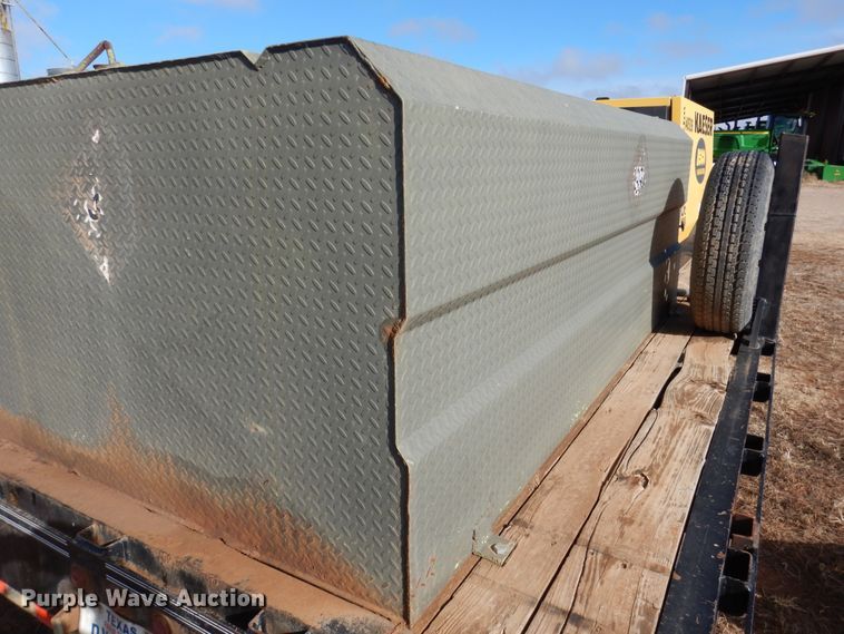 image for item DI0014 2000 Utility trailer