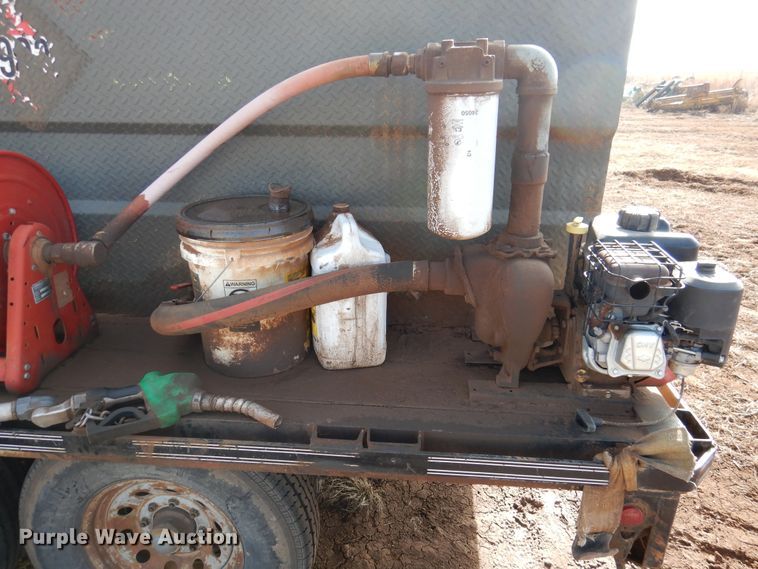 image for item DI0014 2000 Utility trailer