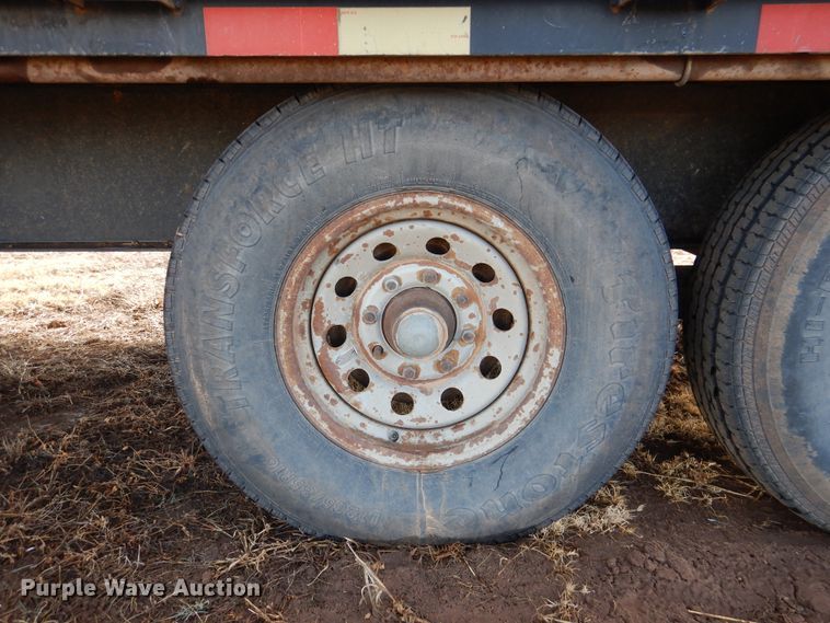 image for item DI0014 2000 Utility trailer