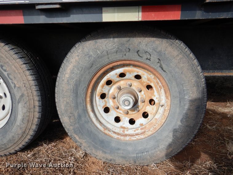 image for item DI0014 2000 Utility trailer