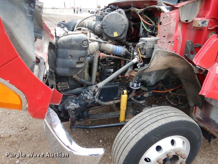 image for item DI0015 2006 Ford F650 Super Duty service truck with crane