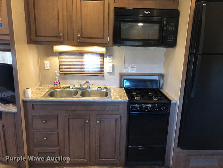 image for item DI0018 2016 Recreation by Design Royal Travel camper