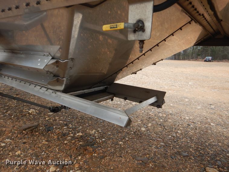 image for item DI2445 2018 Timpte double hopper bottom grain trailer