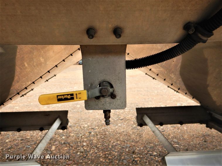 image for item DI2445 2018 Timpte double hopper bottom grain trailer