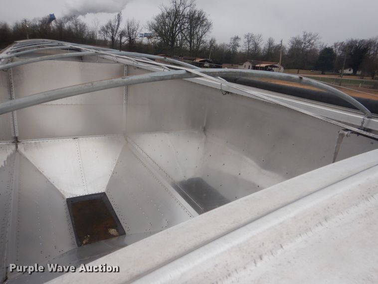 image for item DI2445 2018 Timpte double hopper bottom grain trailer