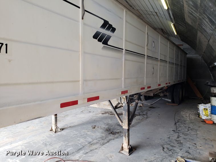 image for item EZ9046 2005 Maurer double hopper bottom grain trailer