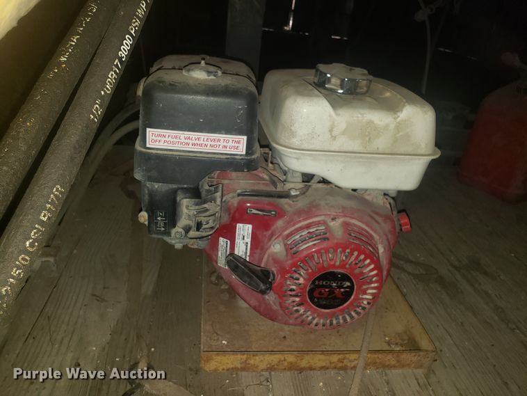 image for item EZ9063 Harvest-king grain hopper